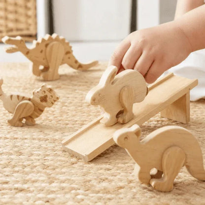 Wooden Animal Ramp Walker Set for Toddlers – 5-Piece Gravity-Powered Learning Toy